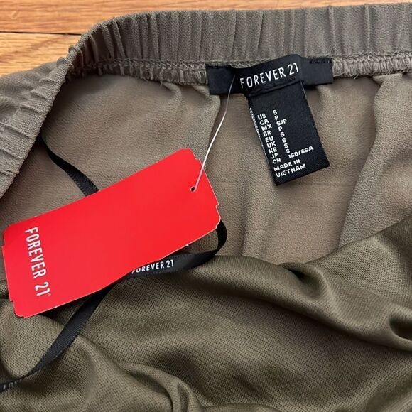 NWT Forever 21 topless jump suits size S - Picture 5 of 7